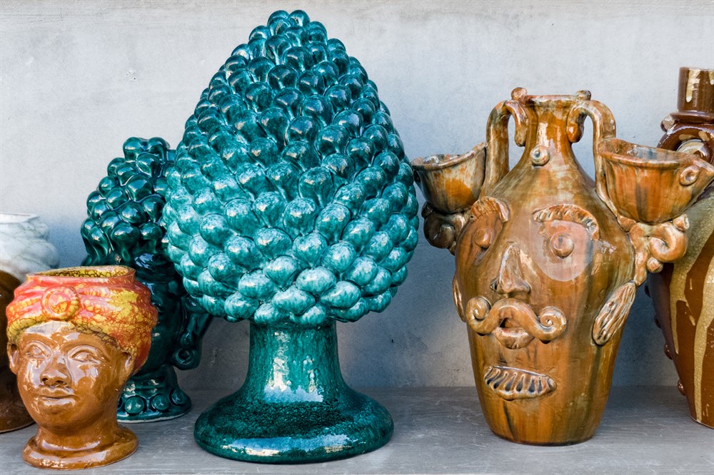 Sicilian ceramics a multimillennial tradition